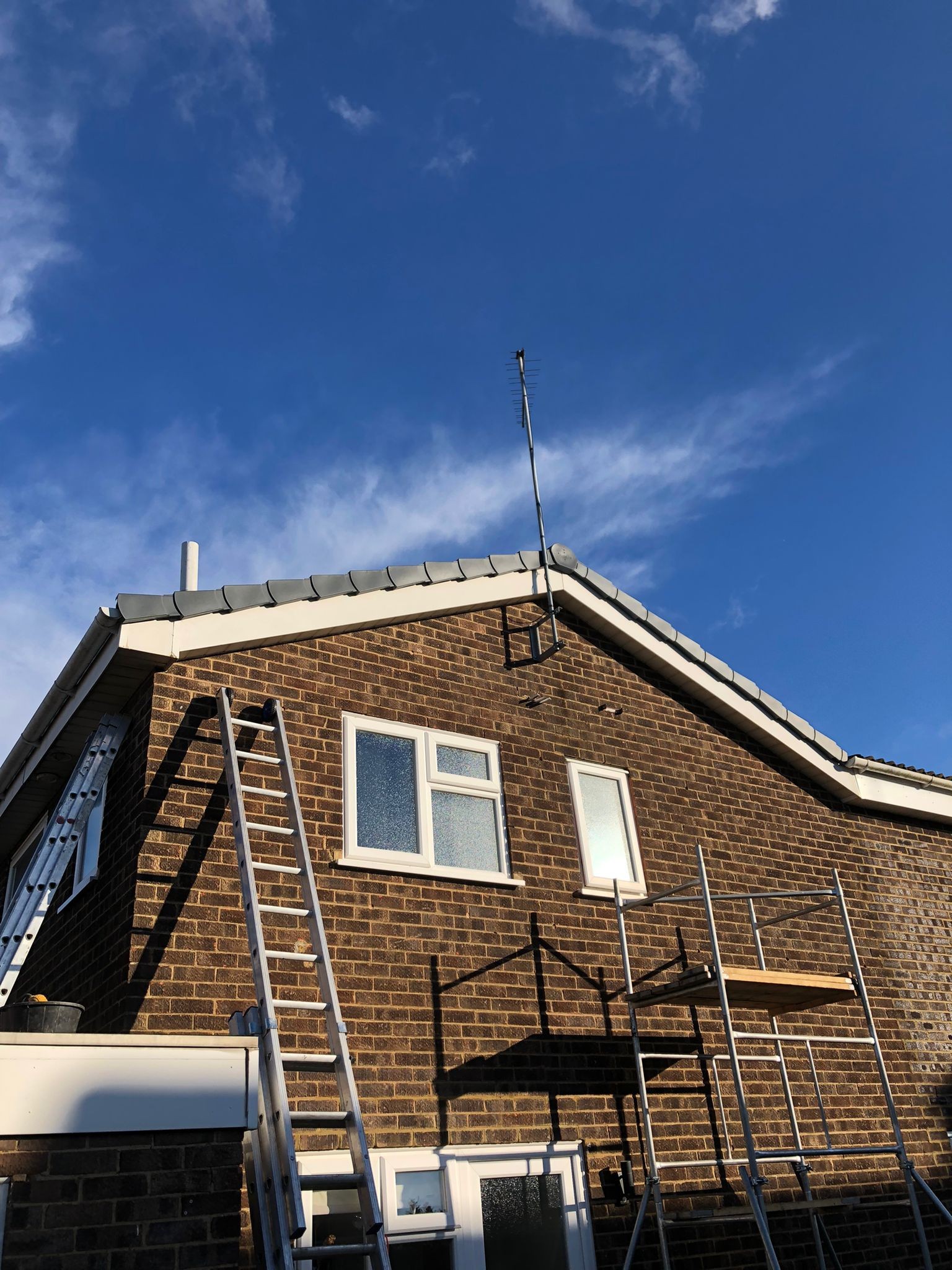 Cladding & dry verge system